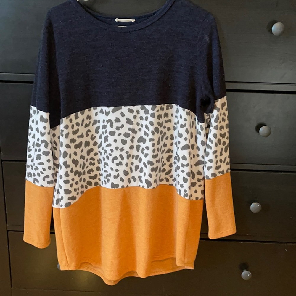 Boutique Top! Super Cute! 🥰